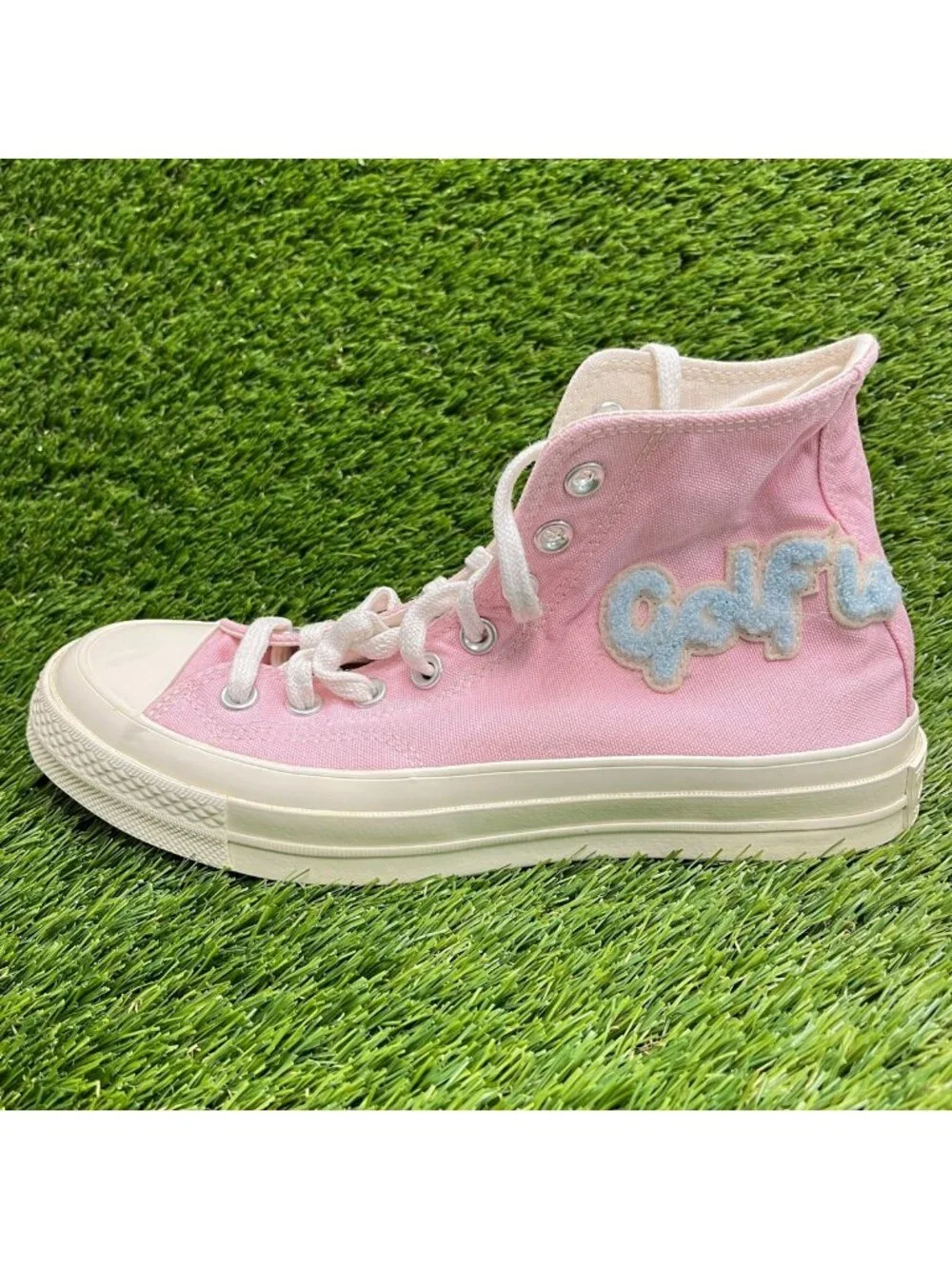 Converse Chuck 70 High Womens Size 8.5 Pink White Athletic Skate Shoes Sneakers